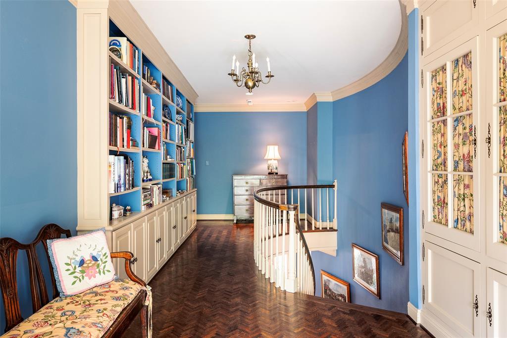 Munger Square Rev - Residential