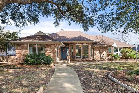 4316 Pheasant Walk Street Fort Worth TX 76133