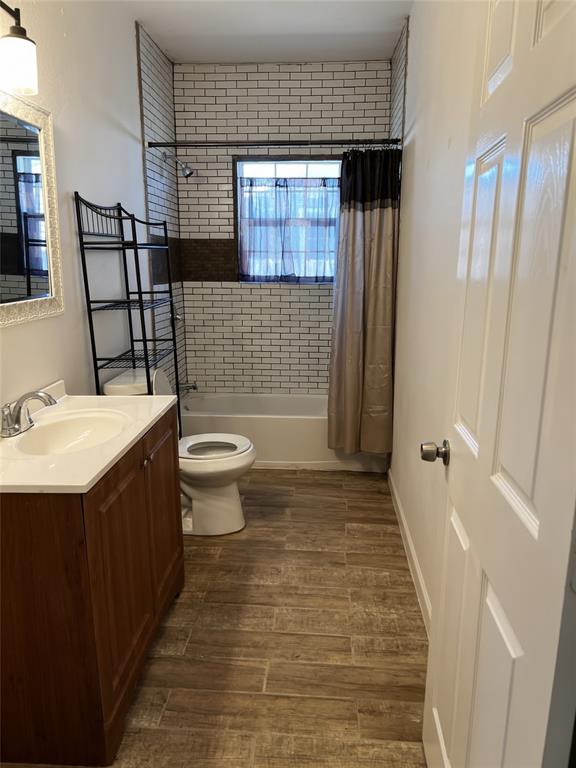 Original Town Of Ladonia - Residential