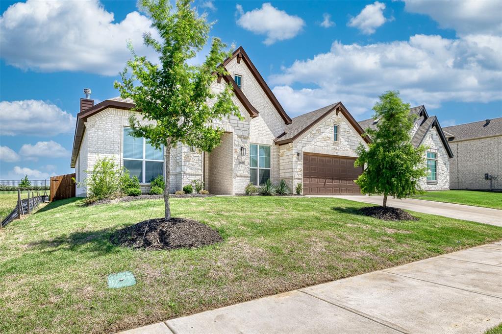 3841 Eagles Bluff Road