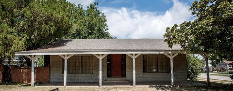902 W main Olney TX 76374
