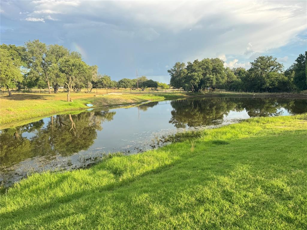 800 Private Road 1485