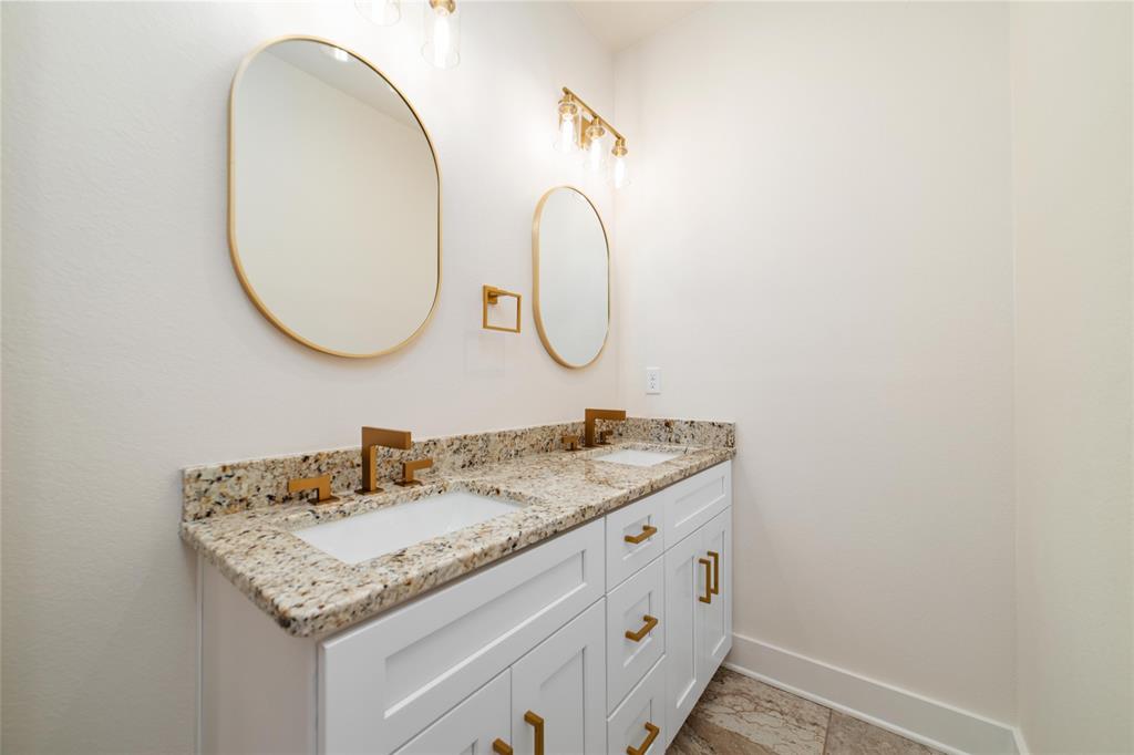 Kings Point Cove - Residential