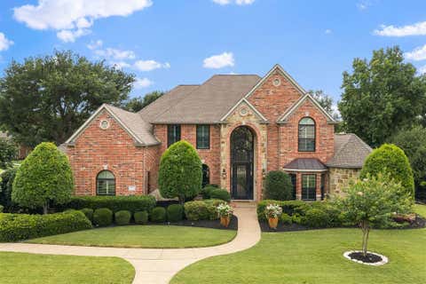 Photo of 400 Indian Paintbrush Way, Southlake, TX 76092 (MLS # 21326094)