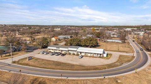 1201 NE Barnard Street Glen Rose TX 76043
