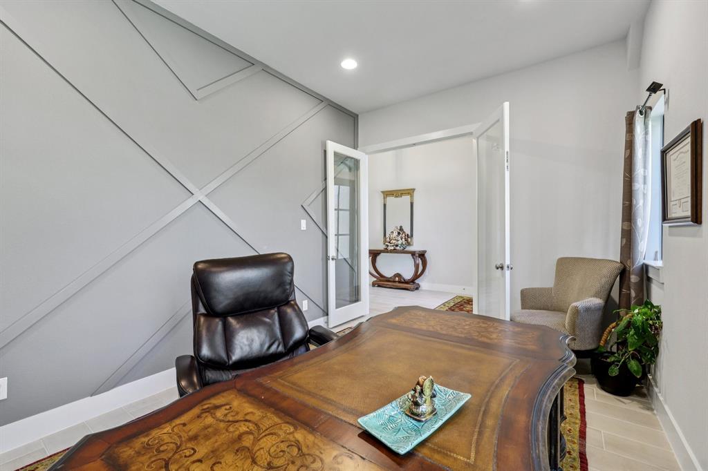 MANTUA POINT - Residential Lease