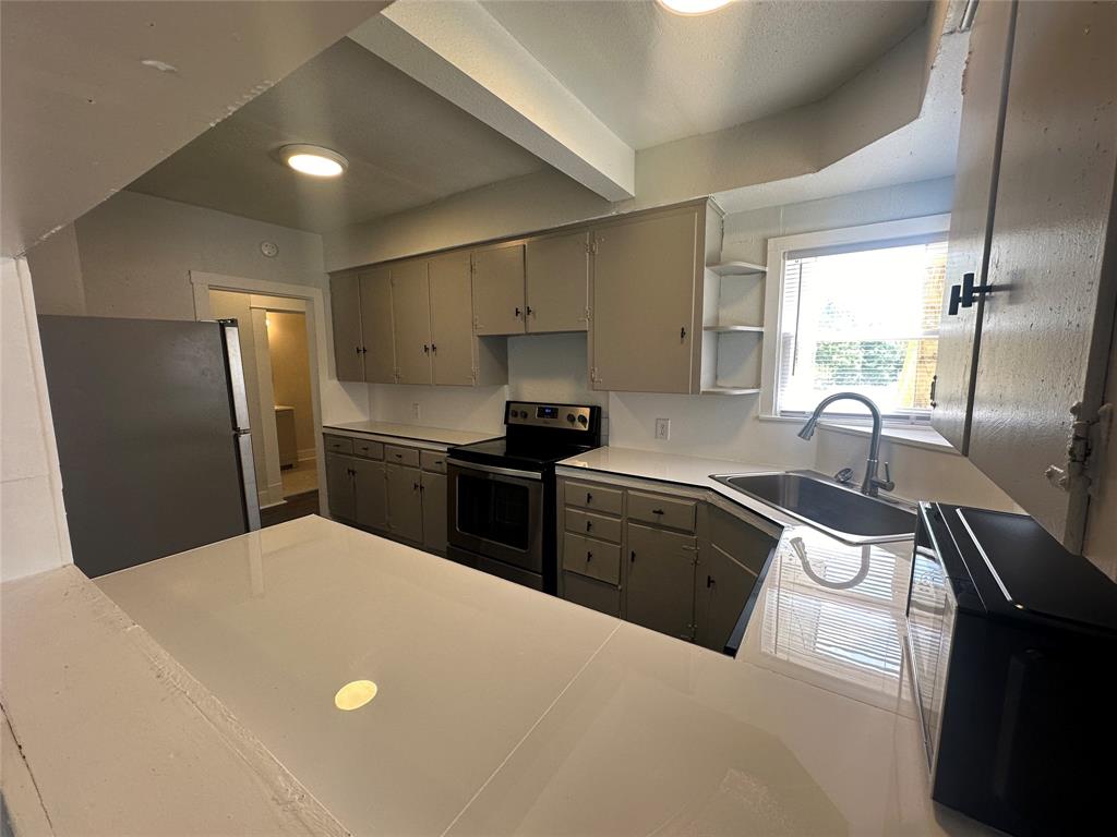 W D Kynerds Sub - Residential Lease