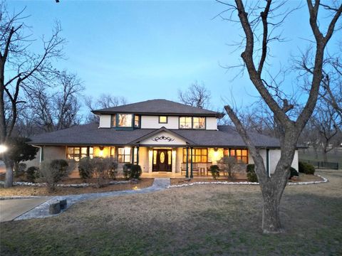 10015 Flight Plan Drive Granbury TX 76049