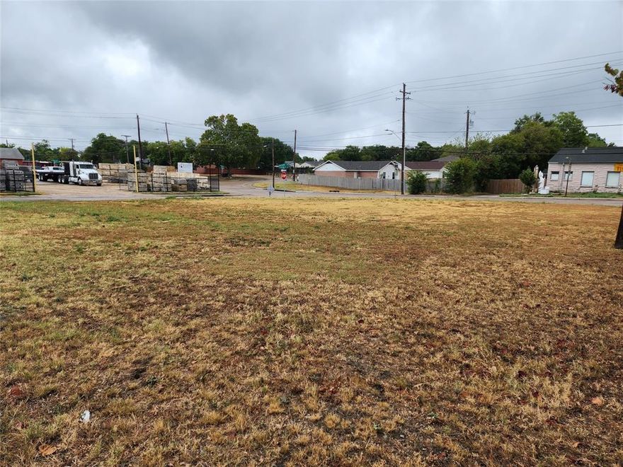This prime 0.253-acre corner commercial pad site offers Heavy Commercial opportunities sitting just outside of downtown Garland in the Commercial District. It is less than 6 minutes from the Downtown Blue-line Dart Station and sits on TX-66 (E. Avenue D) very near where S State Hwy 78 terminates at N. First and Main Street. Quick and convenient access to Hwy 78, I-635, I-30 and President George Bush Turnpike. See Transaction Desk for information on Garland Land Use Matrix, location related to Garland Downtown Framework Plan and Zoning Regulations. SURVEY HAS BEEN COMPLETED.