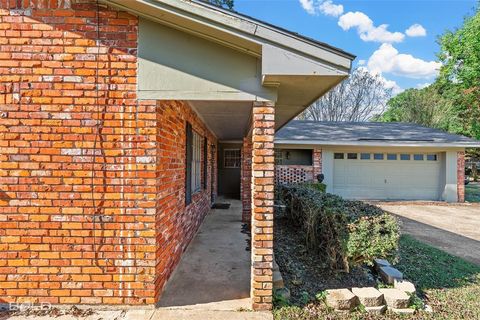 A home in Shreveport