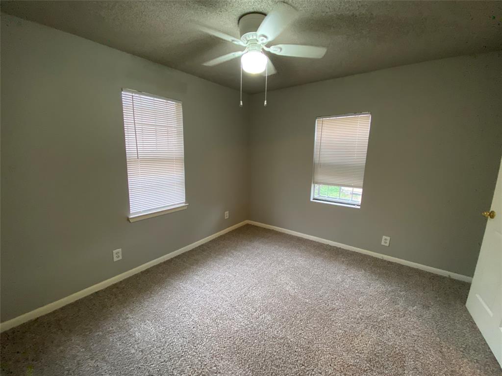 D L Dickerman - Residential