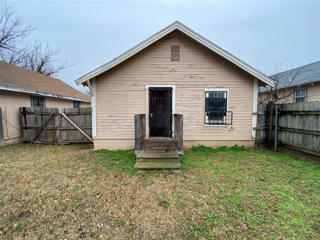 D L Dickerman - Residential