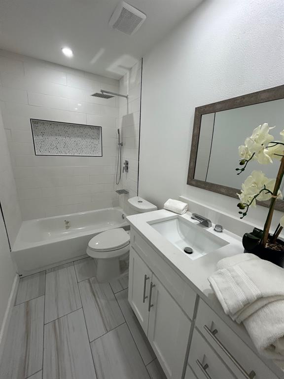 Parkwood Creek Condos - Residential