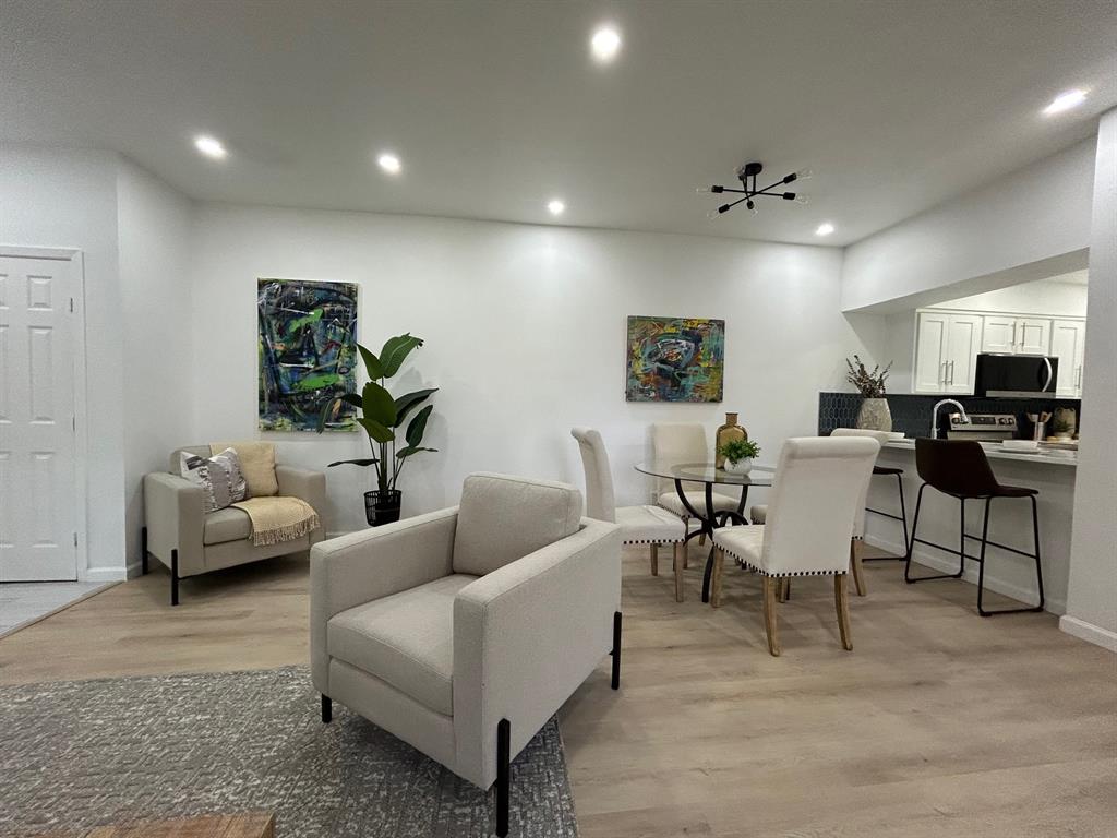 Parkwood Creek Condos - Residential