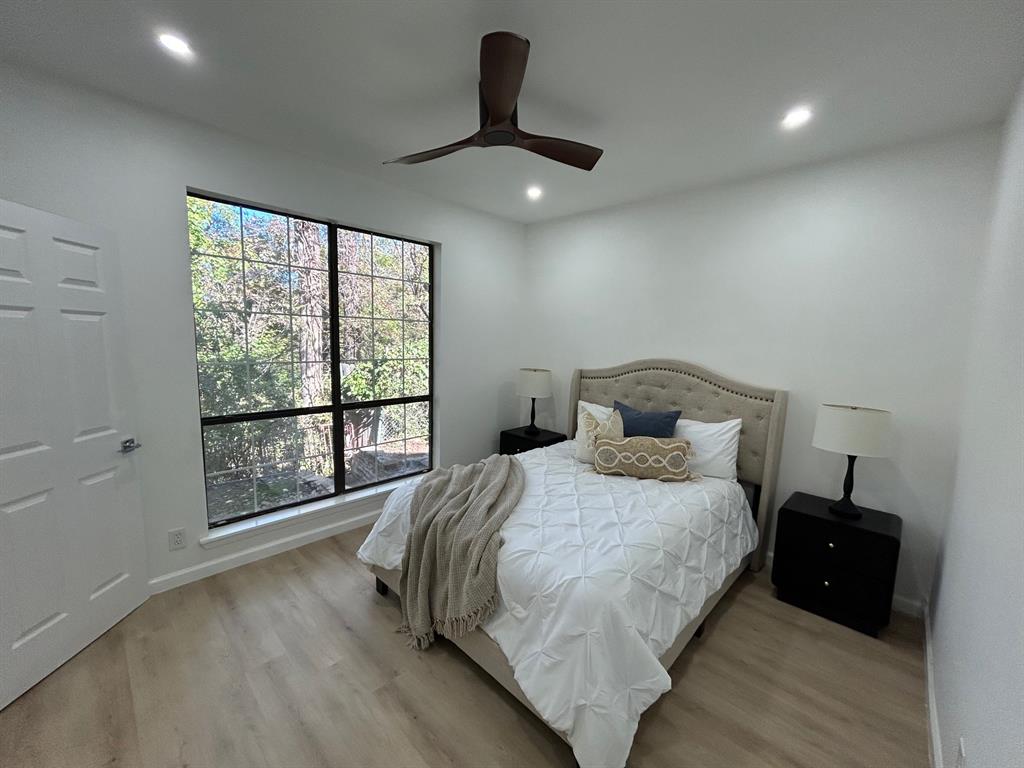 Parkwood Creek Condos - Residential