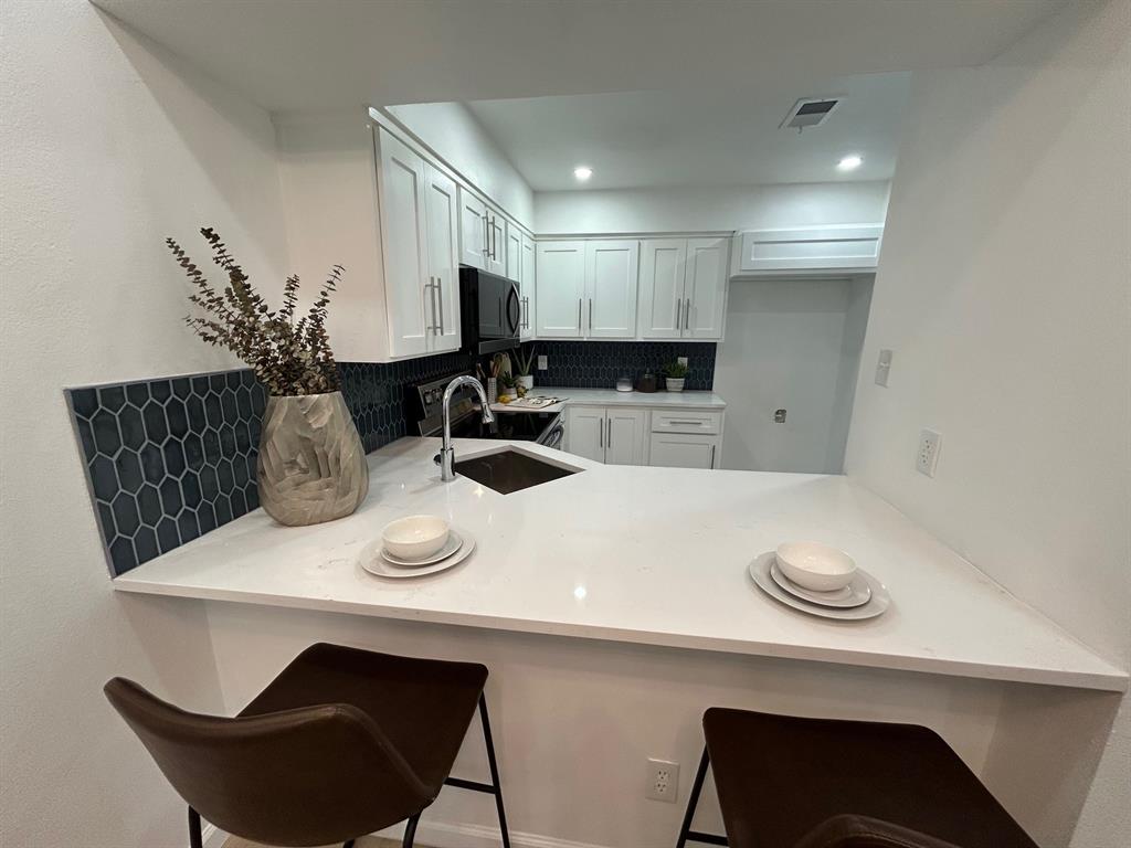 Parkwood Creek Condos - Residential