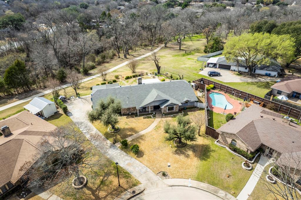 950 Shady Cove Place