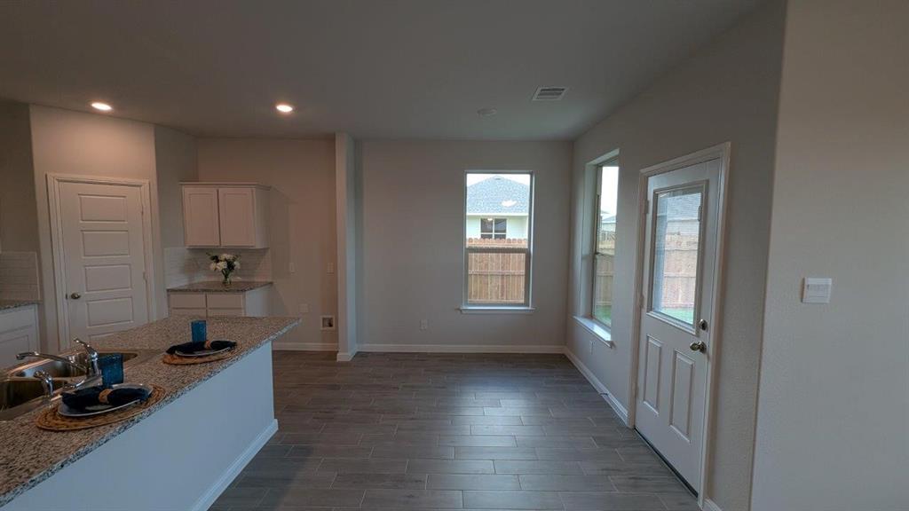 512 LANKFORD FARMS Drive