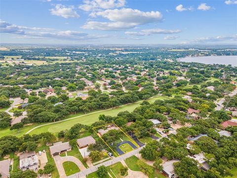 A home in Granbury