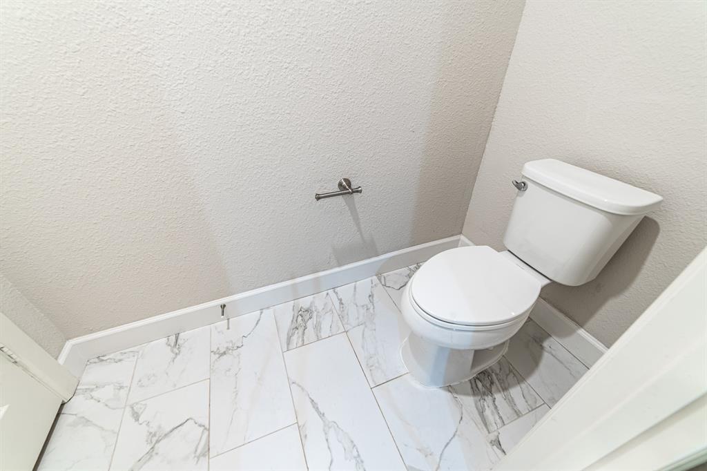 North Richland Hills, Texas 76180, United States, 3 Bedrooms Bedrooms, ,2 BathroomsBathrooms,Residential,Pending,40431