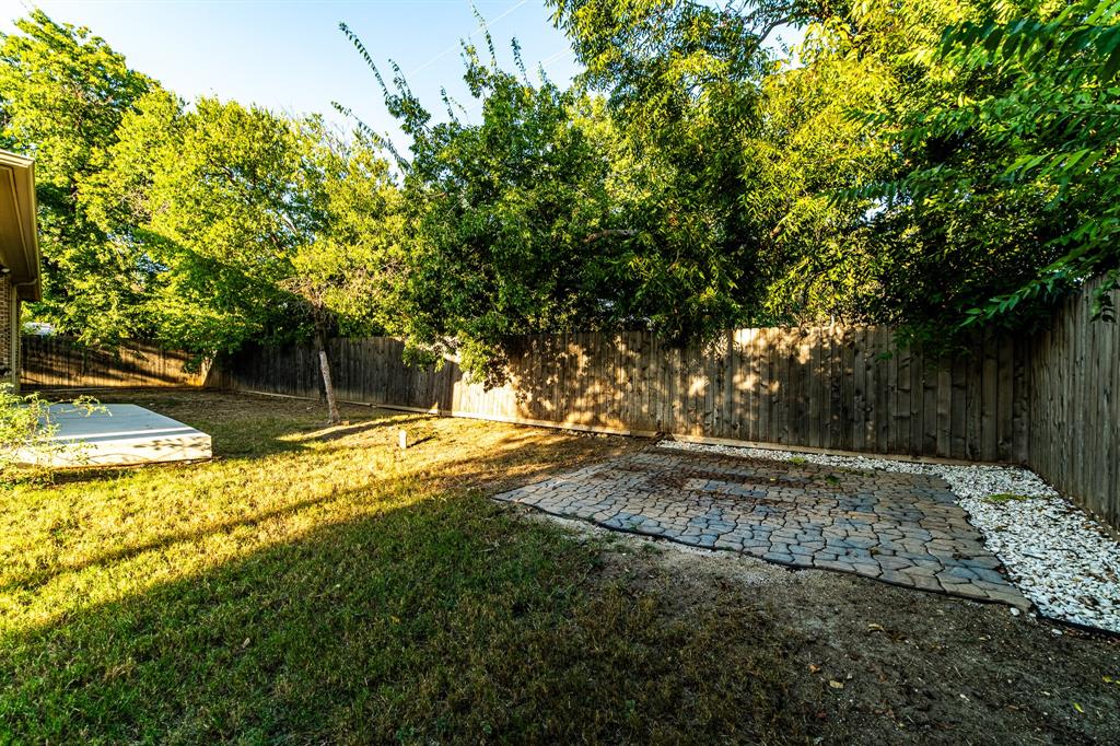 North Richland Hills, Texas 76180, United States, 3 Bedrooms Bedrooms, ,2 BathroomsBathrooms,Residential,Pending,40431
