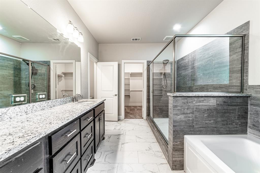 North Richland Hills, Texas 76180, United States, 3 Bedrooms Bedrooms, ,2 BathroomsBathrooms,Residential,Pending,40431