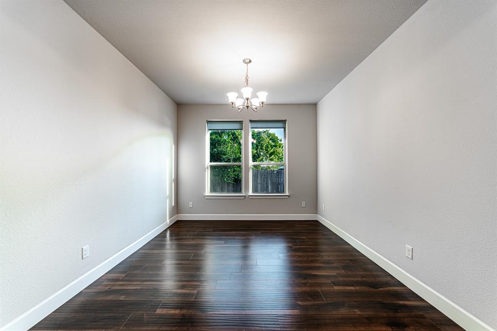 North Richland Hills, Texas 76180, United States, 3 Bedrooms Bedrooms, ,2 BathroomsBathrooms,Residential,Pending,40431