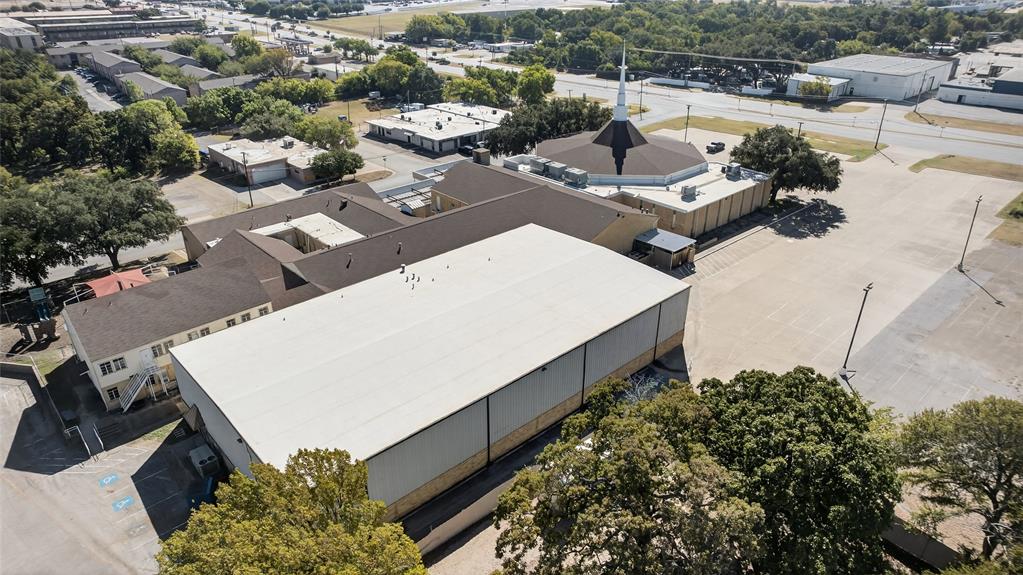 147 E Hurst Boulevard