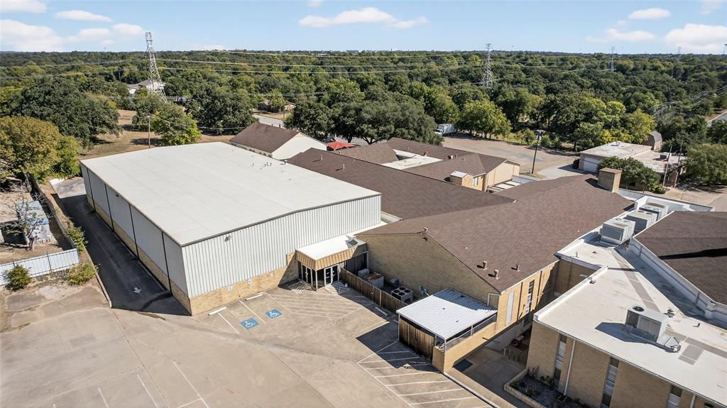 147 E Hurst Boulevard