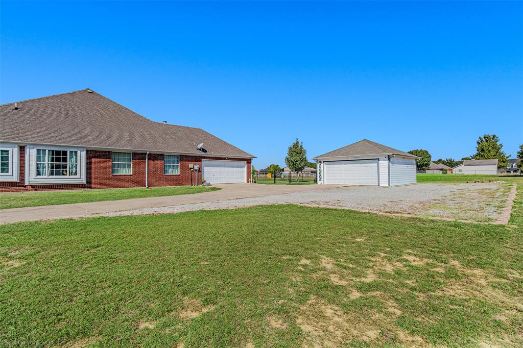 1687 Sportsman Lane