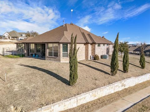 A home in Benbrook