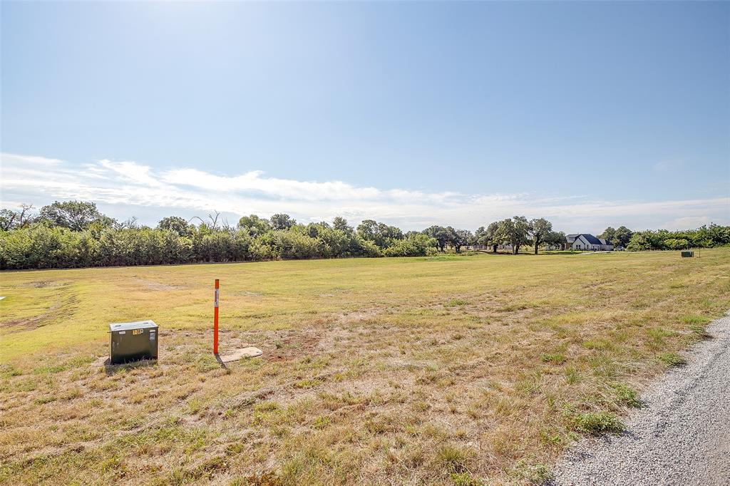 Greyhound Landing - Land