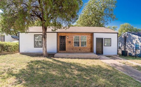 2412 Spiller Street Fort Worth TX 76105