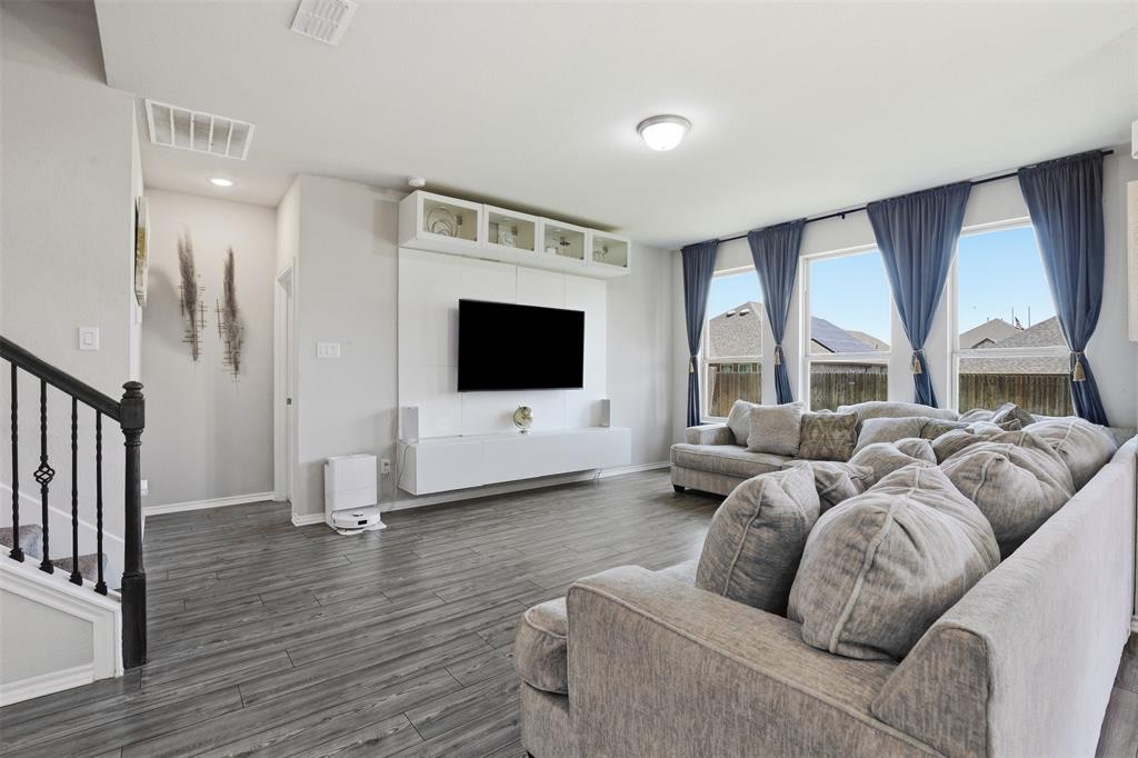 Sheppards Place - Residential