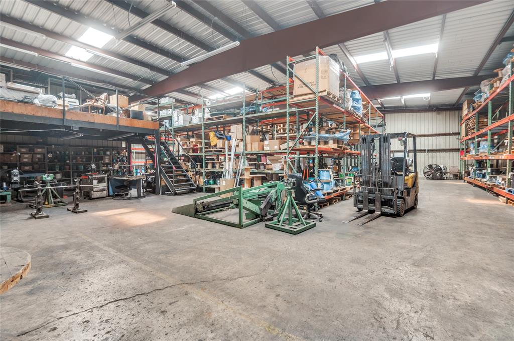 Red River Machinery - Commercial Sale