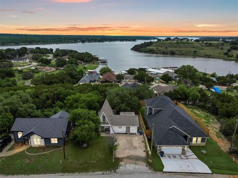 2707 Austin Drive Granbury TX 76048