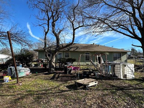 A home in Wills Point