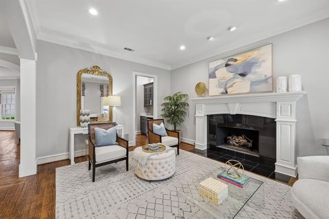 Tiny photo for 4121 Stanford Avenue, University Park, TX 75225 (MLS # 21325573)