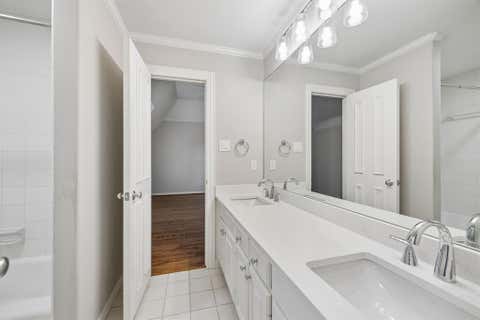Tiny photo for 4121 Stanford Avenue, University Park, TX 75225 (MLS # 21325573)