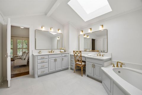 Tiny photo for 4121 Stanford Avenue, University Park, TX 75225 (MLS # 21325573)