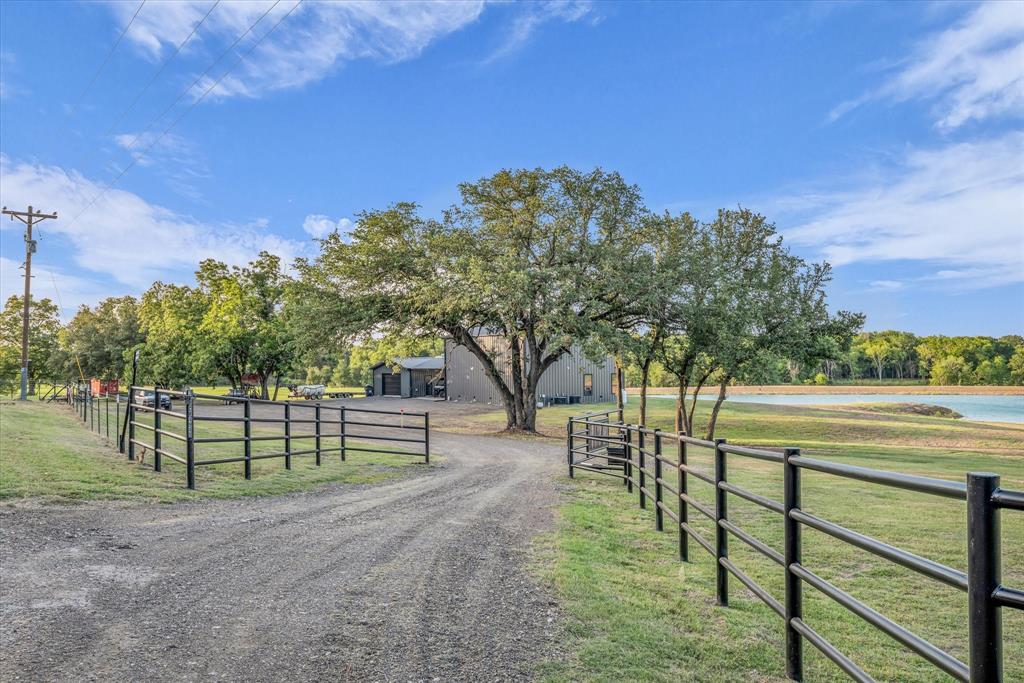 350 County Road 494 S