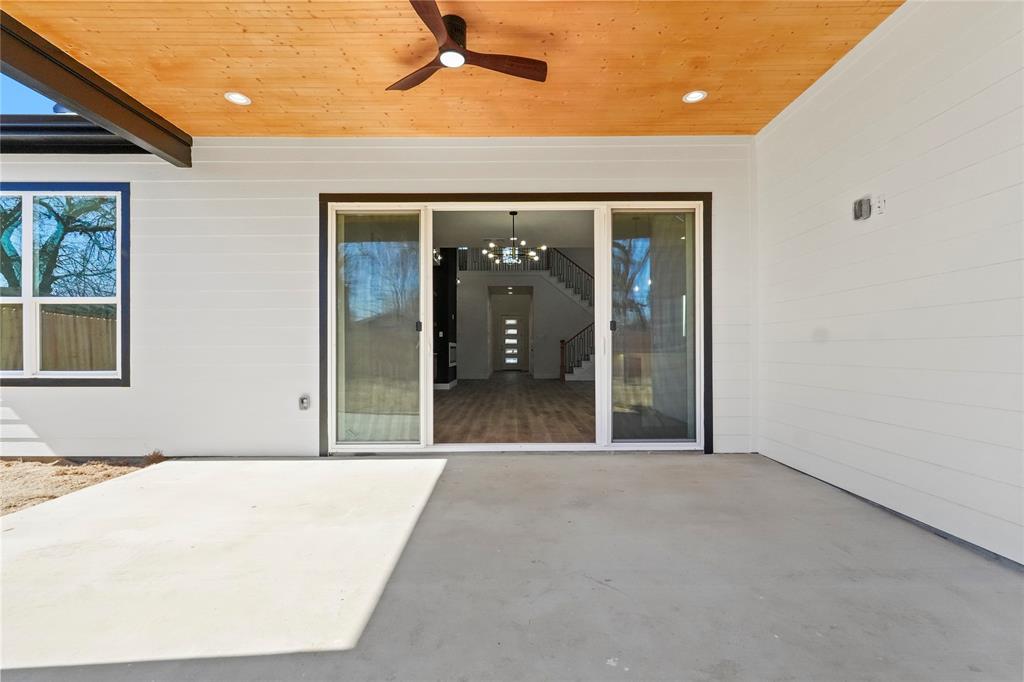 Joe A 02 Irvin - Residential