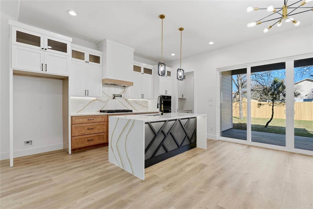 Joe A 02 Irvin - Residential