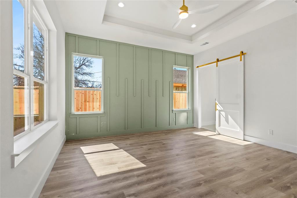 Joe A 02 Irvin - Residential