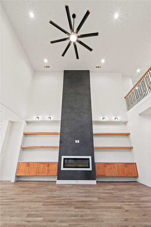 Joe A 02 Irvin - Residential