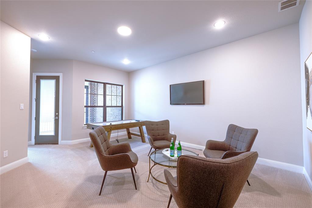 The Parkland Condos - Residential Lease