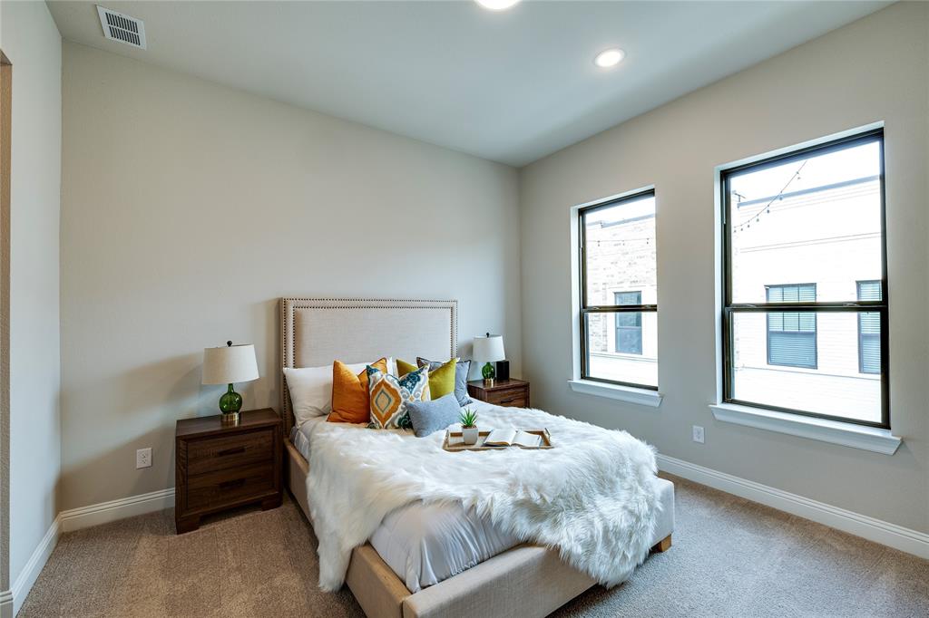 The Parkland Condos - Residential Lease