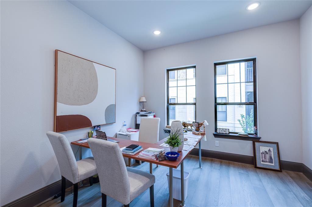 The Parkland Condos - Residential Lease