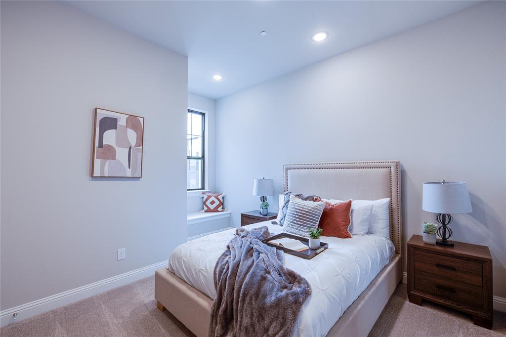 The Parkland Condos - Residential Lease