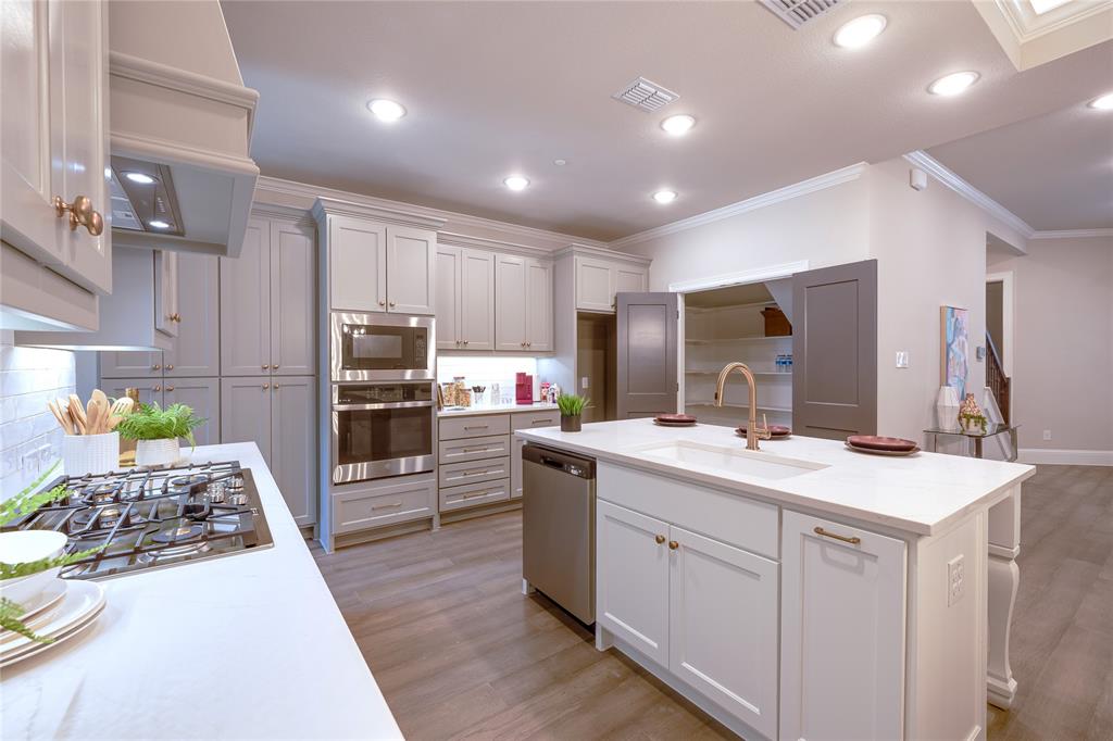 The Parkland Condos - Residential Lease